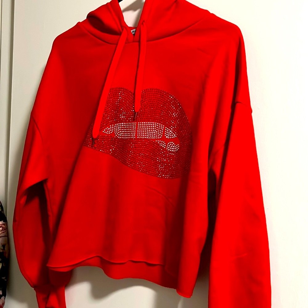 Red jacket with lips
